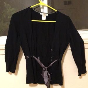 Slimming black cardigan with silk tie